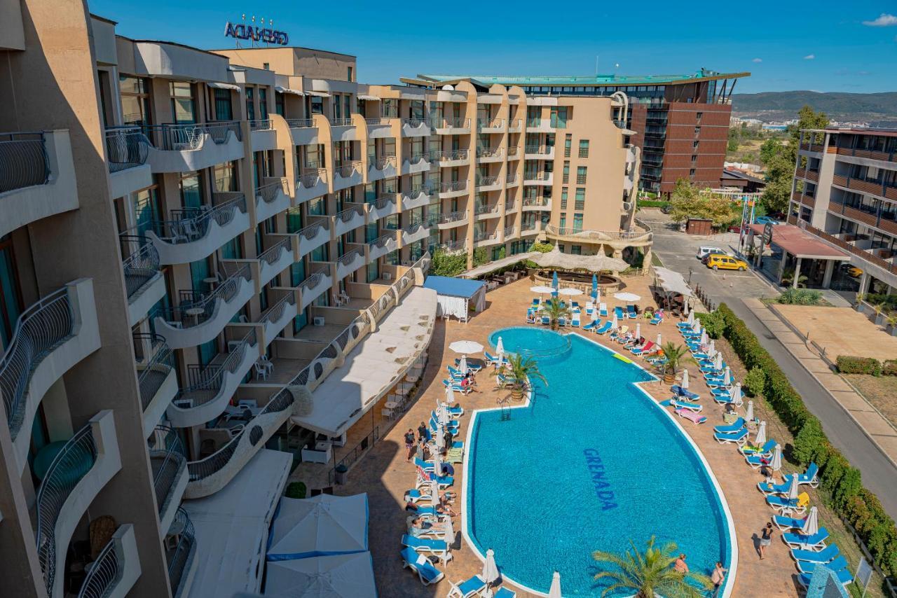 Grenada - Menada Apartments サニービーチ エクステリア 写真