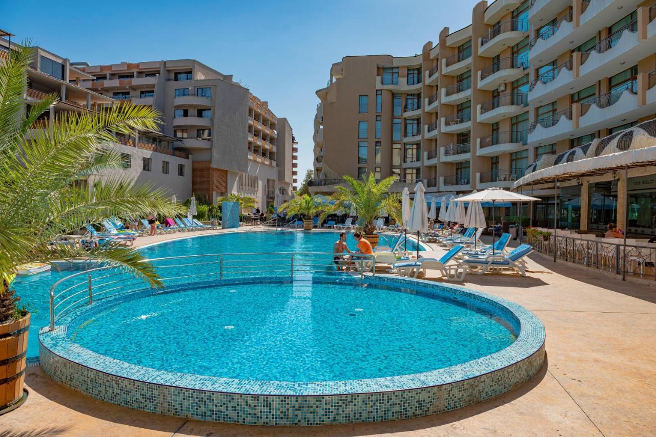Grenada - Menada Apartments サニービーチ エクステリア 写真