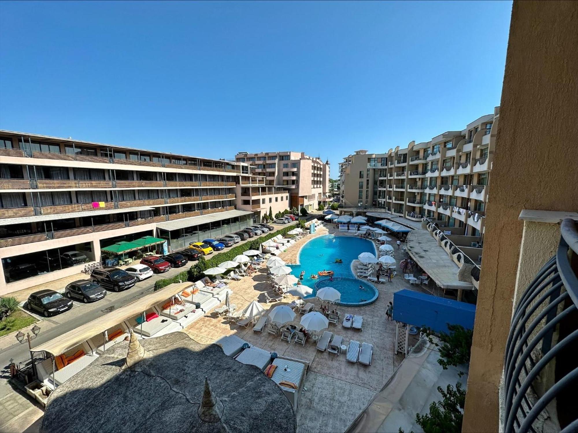 Grenada - Menada Apartments サニービーチ エクステリア 写真