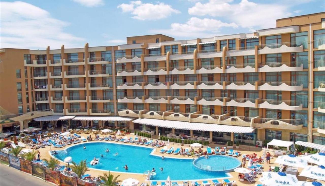 Grenada - Menada Apartments サニービーチ エクステリア 写真